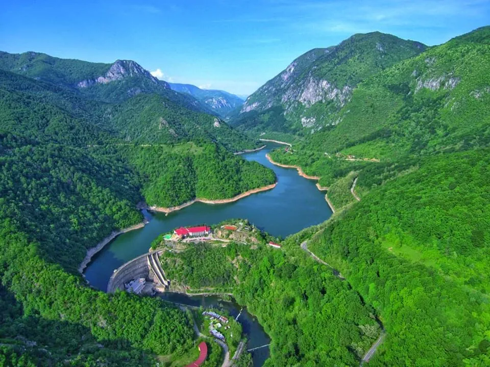 Valea Cernei