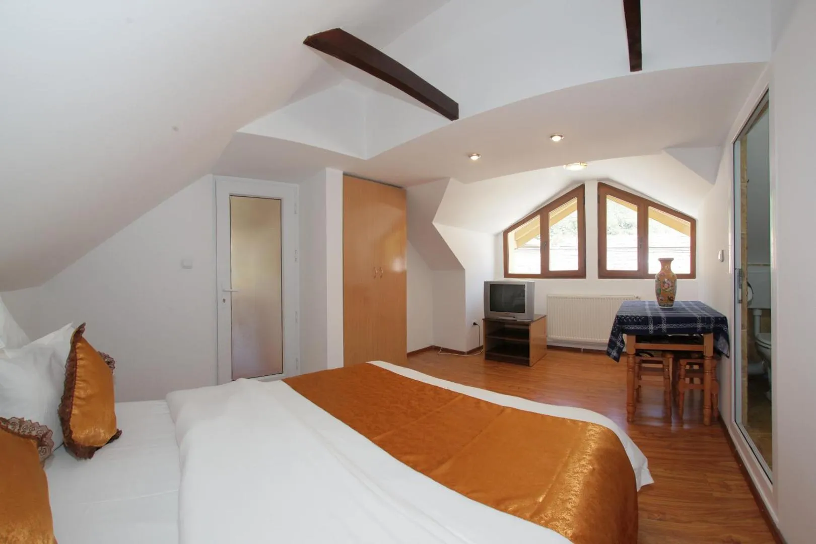 Apartament cu 2 camere – fotografia 6