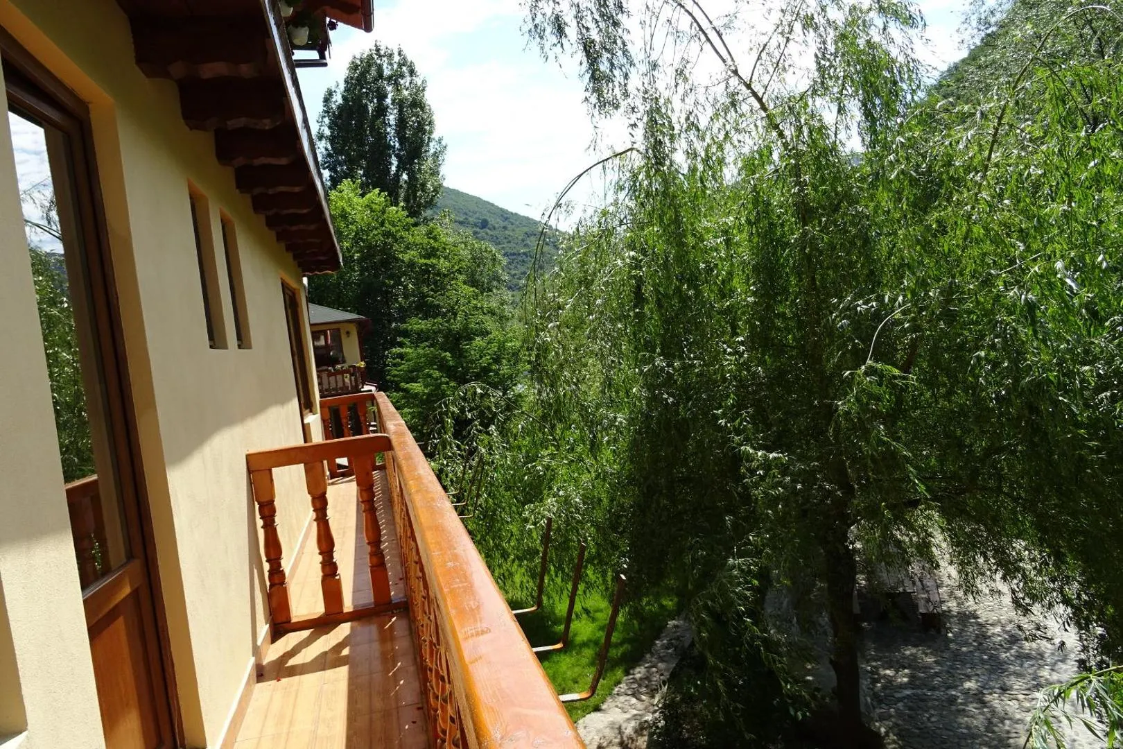 Apartament cu 2 camere și vedere la râu – fotografia 7