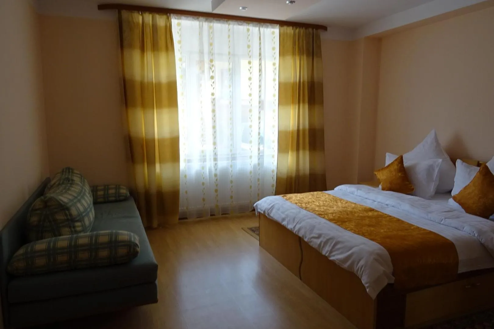 Apartament cu 3 camere – fotografia 8